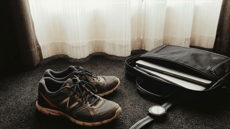 Dienstreise und Trainingsplan: Wie du Laufslots im Hotelalltag findest und nutzt